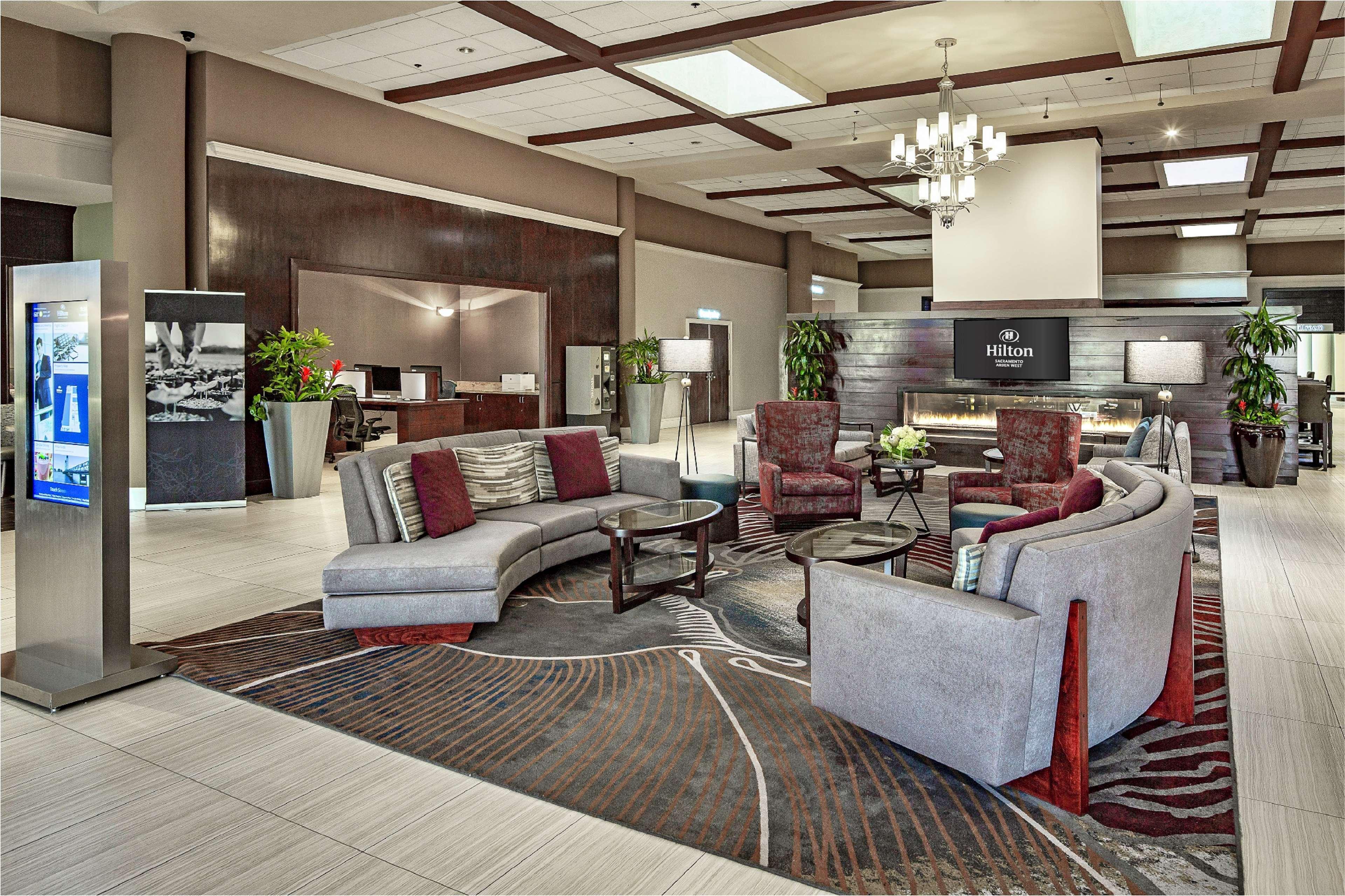 Hotel Hilton Sacramento Arden West Esterno foto