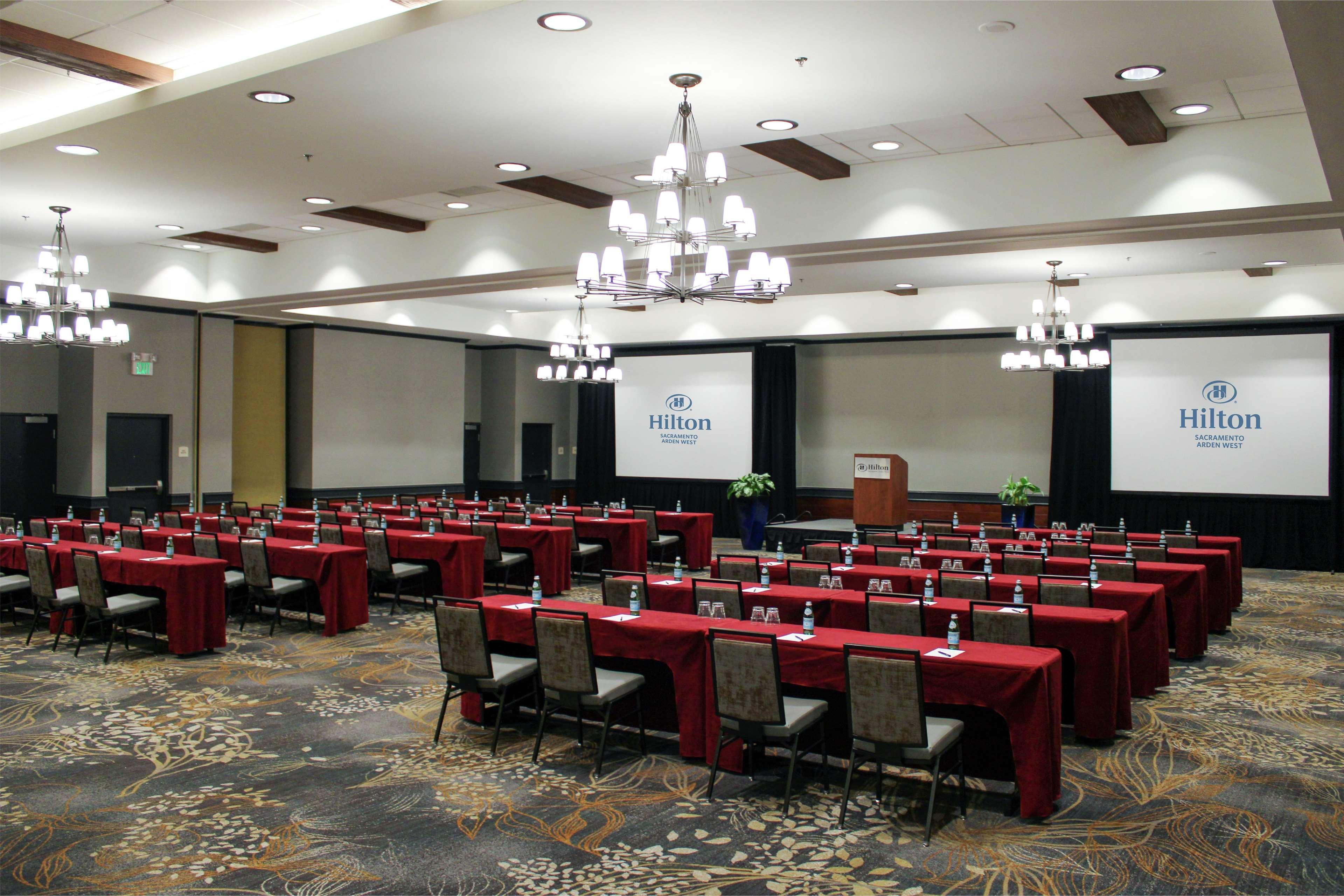 Hotel Hilton Sacramento Arden West Esterno foto