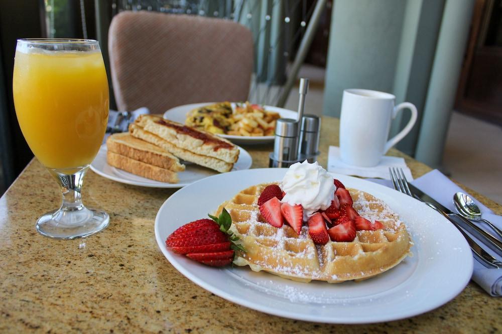 Hotel Hilton Sacramento Arden West Esterno foto