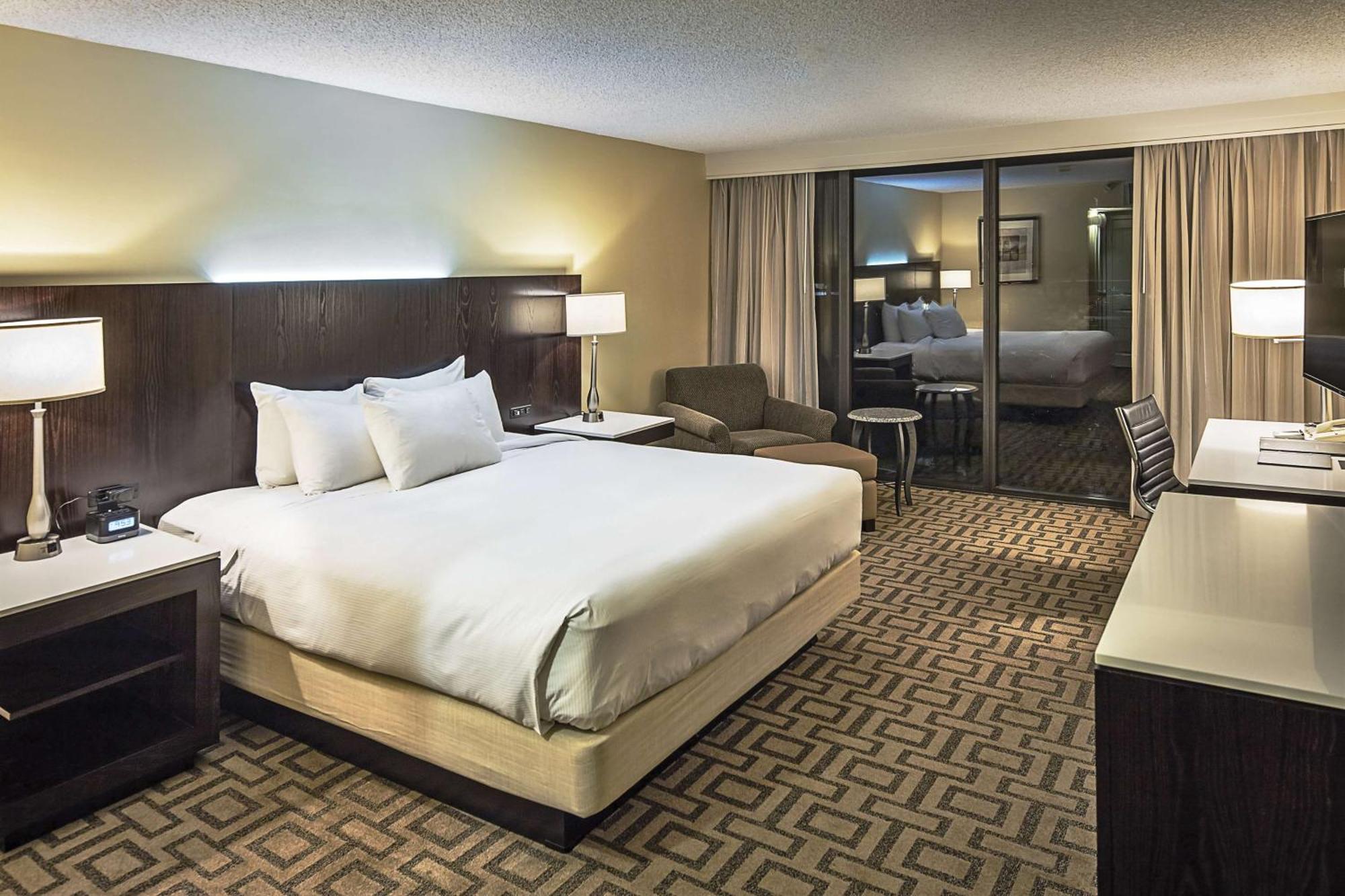Hotel Hilton Sacramento Arden West Esterno foto